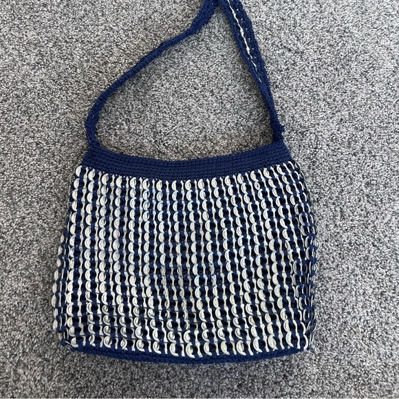 Soda Can Pull Tab Blue Crochet Mesh Crossbody Bag With Zip Closure - Picture 7 of 11